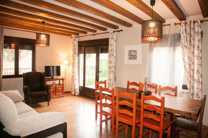 Apartamento El Palomar Ayllon Luaran gambar